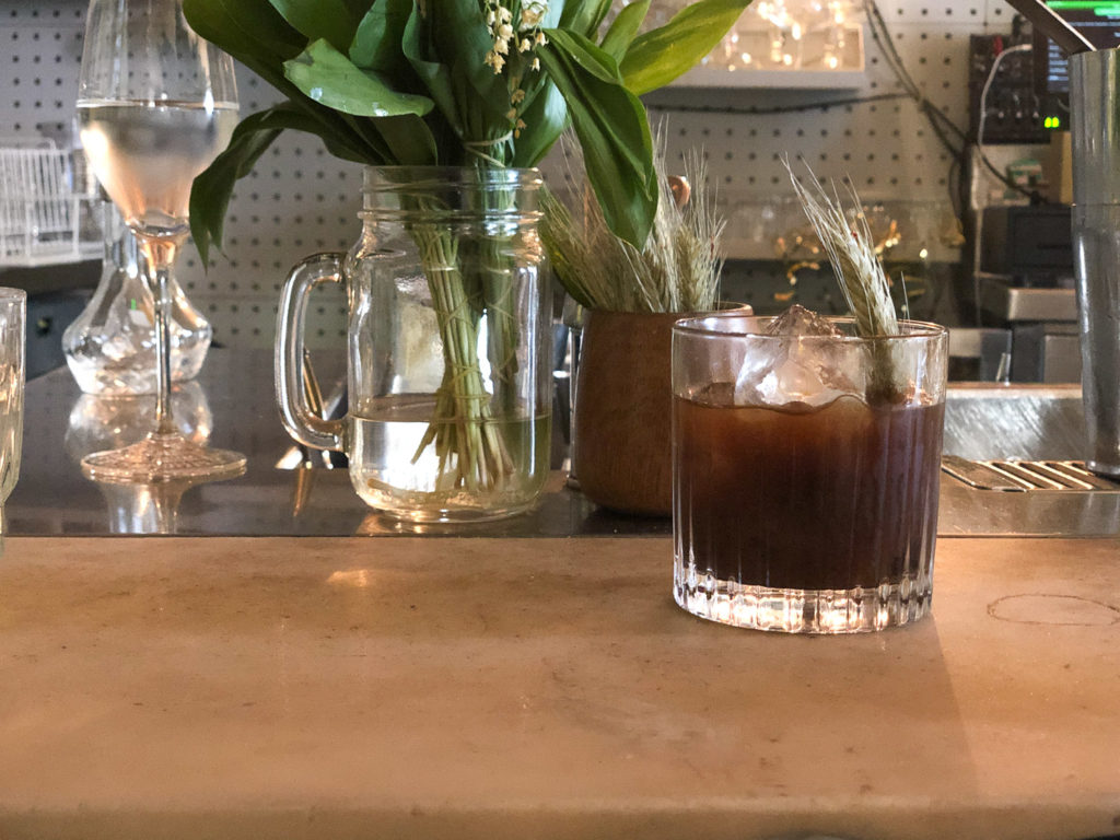 Le Midi a Minute, Le Syndicat's take on an old fashioned.