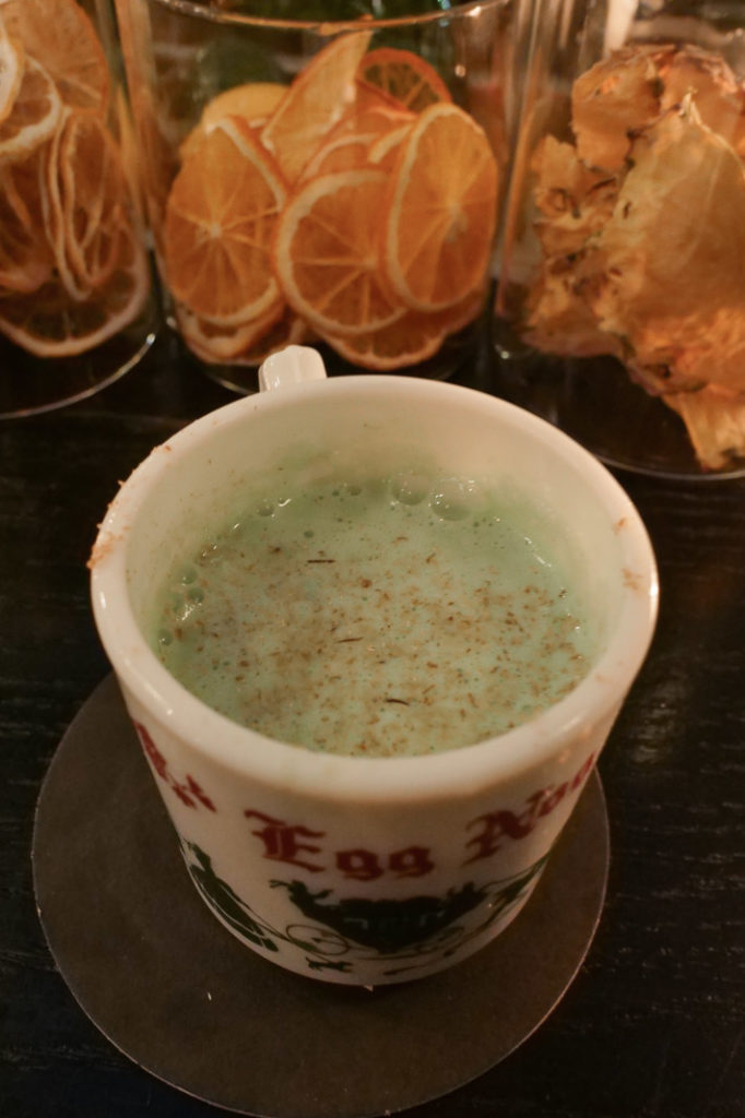 254 calories cocktail at Danico Paris