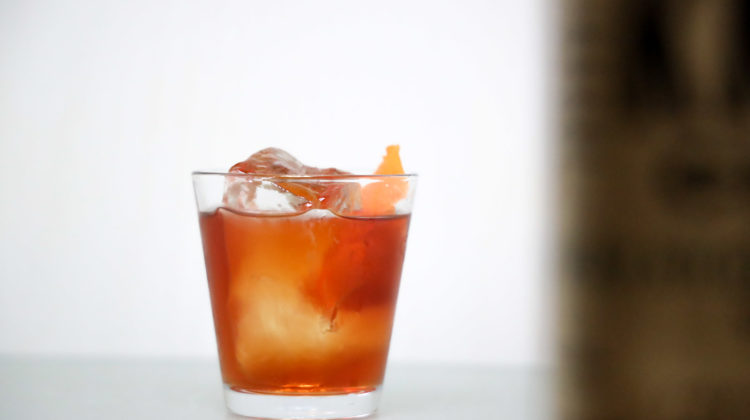 How to Make an Old Fashioned Cocktail