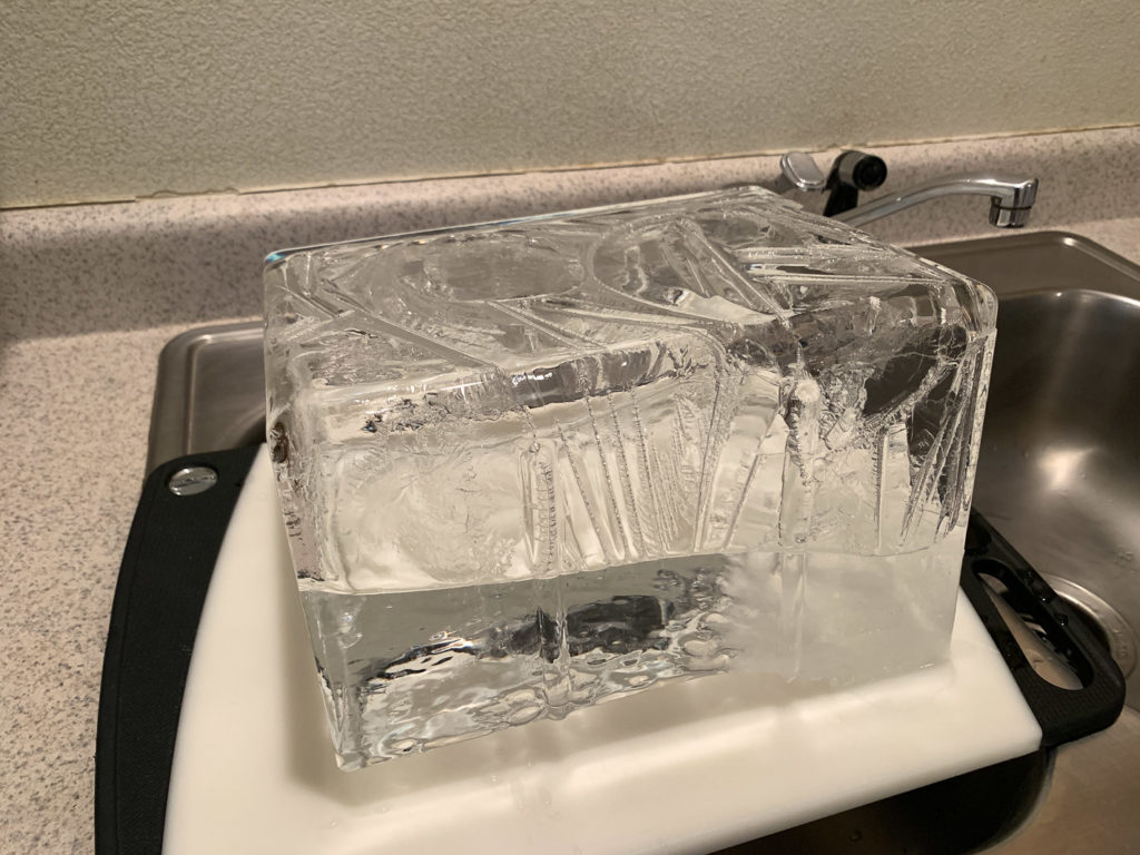 How I make my crystal clear ice cubes : r/cocktails