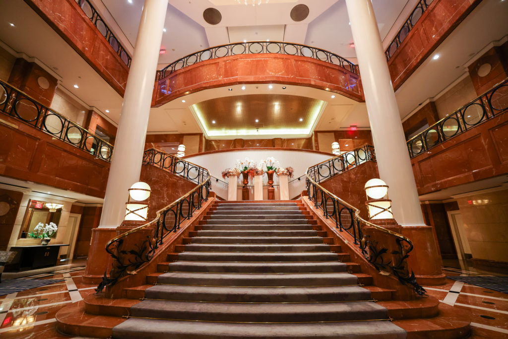 Four Seasons Atlanta Lobby